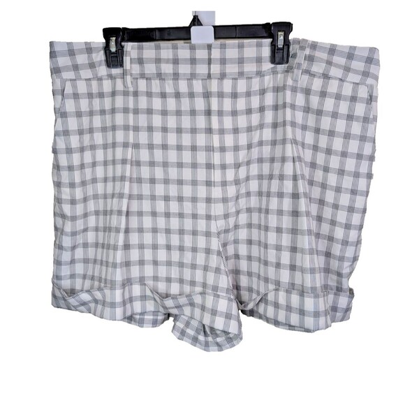 Danielle Bernstein Women's Short Plaid Cuffed Pleated Elastic Back High Rise 20W - Picture 2 of 11